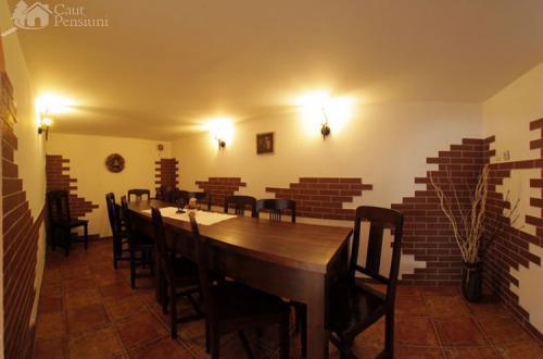 Pensiunea Boema Piatra Neamţ Exterior foto